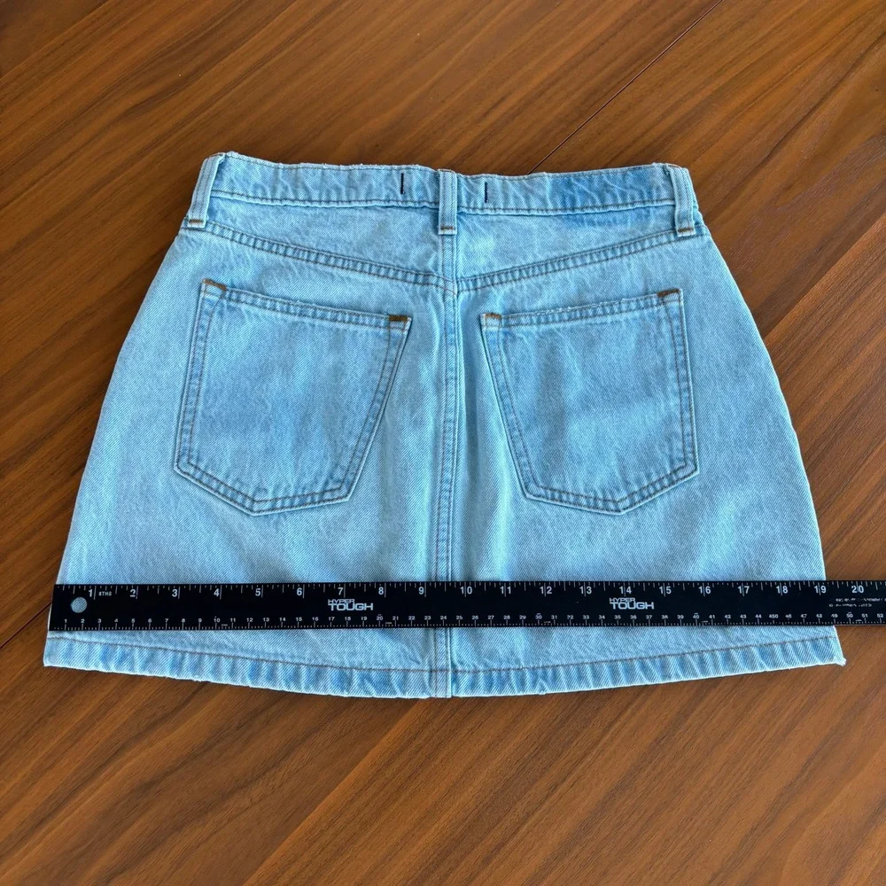 Abercrombie & Fitch Denim Skirt Size 4 High Rise Light Wash Fall Casual Preppy